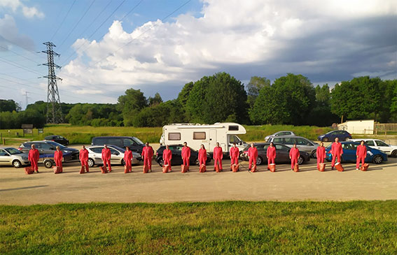 « Rouge ! » Collectif Grand maximum