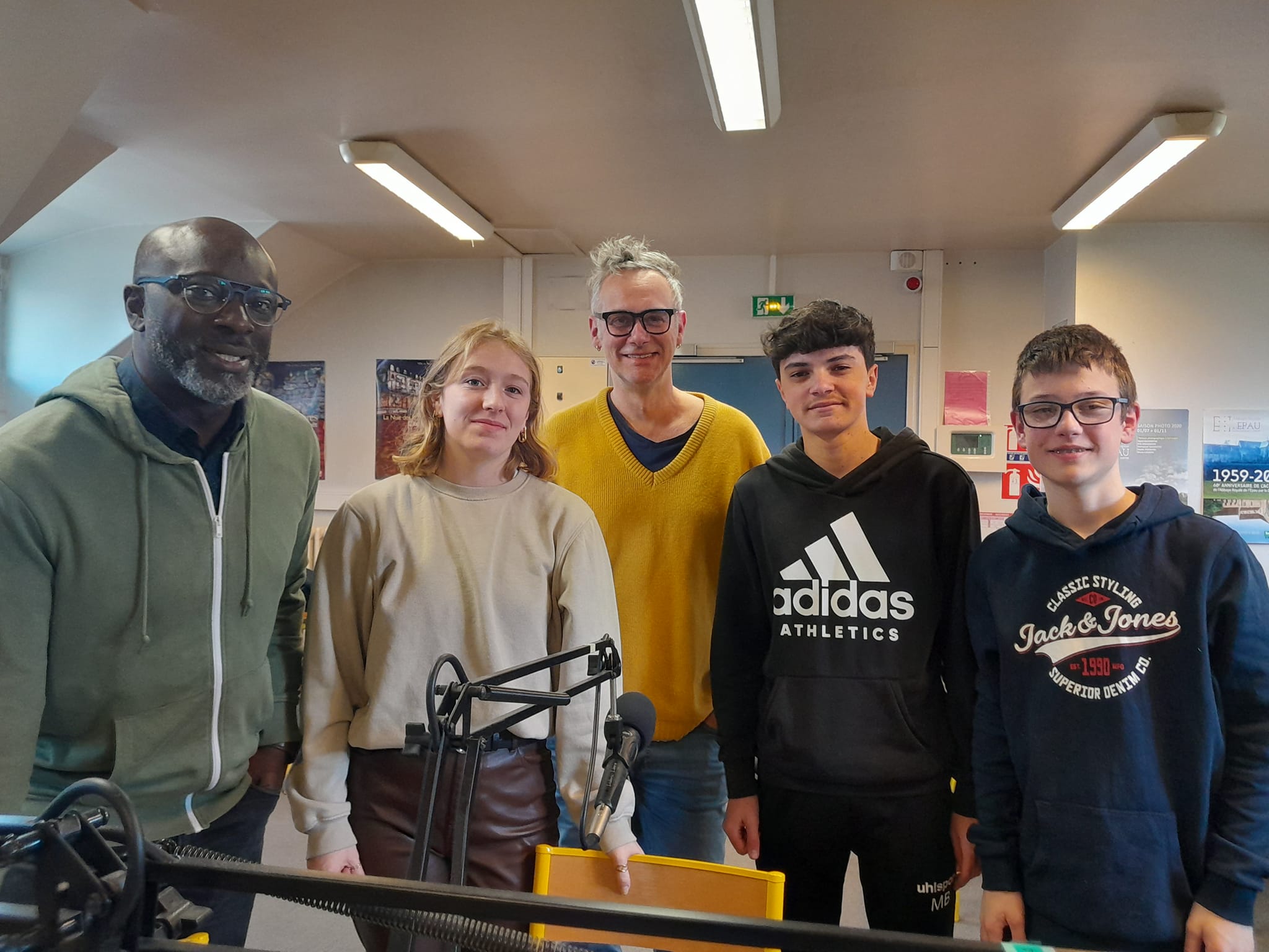 Interview  Radio Cartable : « Tous les jours » Procès du harcèlement scolaire